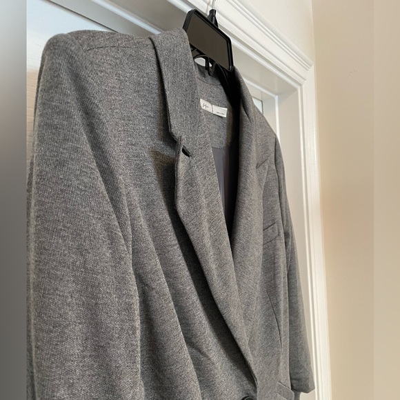 Gibson NWOT scrunch sleeve long blazer jacket size Large- grey. Single button - Picture 3 of 7